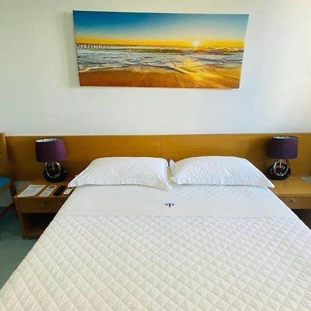 Weaa Hotel 纳扎雷 外观 照片